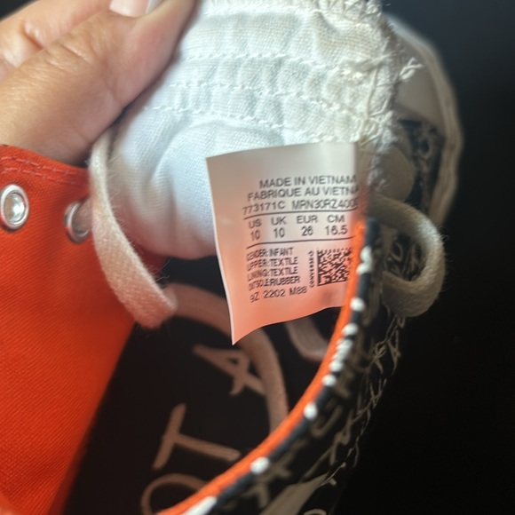 Toddler high top converse - Picture 6 of 6